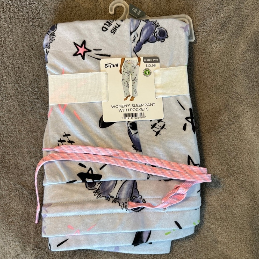 Centric Brands Briefly Stated Disney Stitch Women’s Sleep Pant w/ Pockets